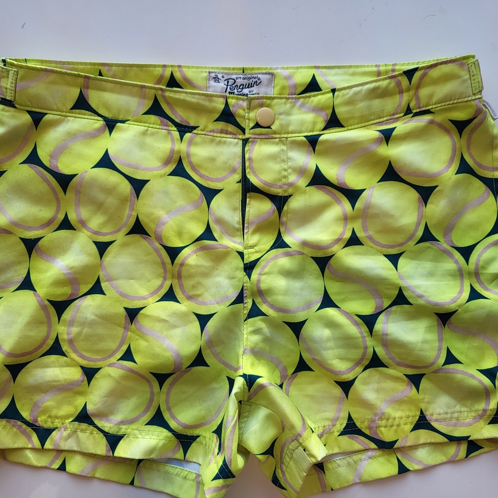 Original Penguin Bright Tennis Ball Patterned Shorts